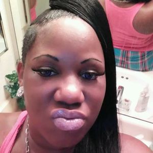 Meet your Posher, Gina